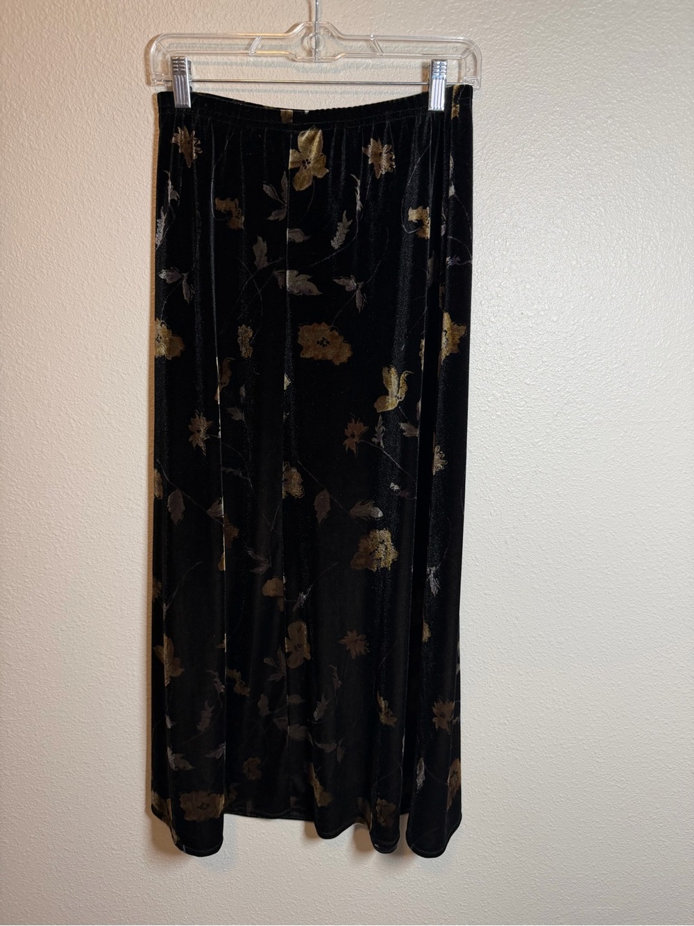 Vintage Gothic Whimsygoth Floral Black Velvet Maxi skirt 8 medium 90s Coquette